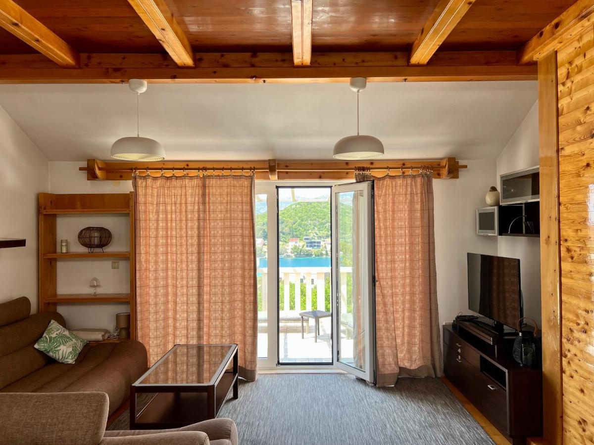 Apartmani Luka Zrnovo Exteriér fotografie